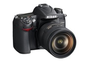 Продам Nikon D7000 Kit 18–105 VR Официальный 
