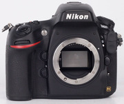 Продам Nikon D800,  затвор около 15тыс,  гарантия