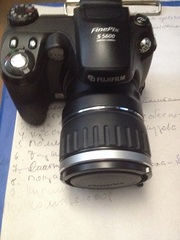 продаётся фотоаппарат Fujifilm FinePix S5600